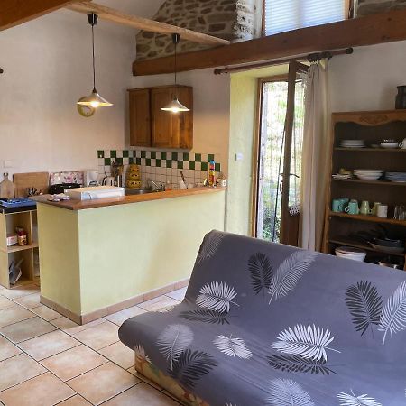Charmant Petit Gite Au Coeur De L'Ardeche Saint-Melany 외부 사진