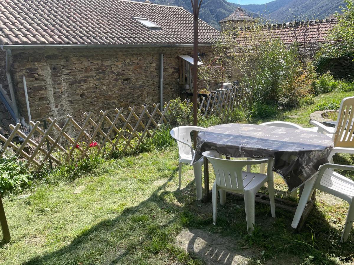 Charmant Petit Gite Au Coeur De L'Ardeche Saint-Melany 외부 사진